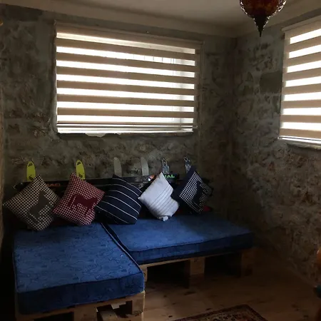 Ozzy Homes Kaleici Muhtesem 2+1 Tarihi Ev Aparthotel